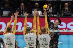 开云体育app-意大利队表现出色，成功晋级最终决赛