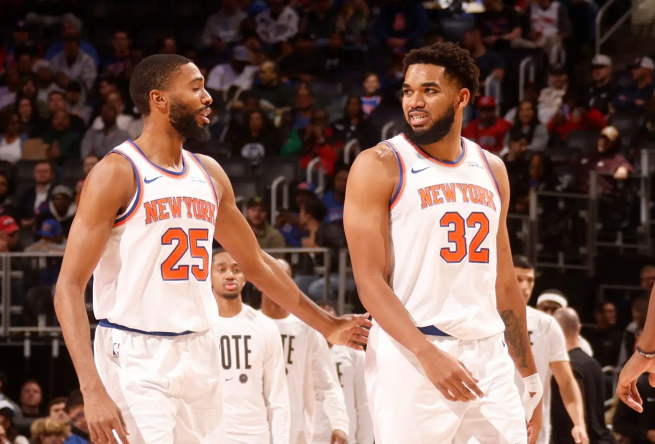 森林狼击败尼克斯，唐斯高效得分领衔的简单介绍