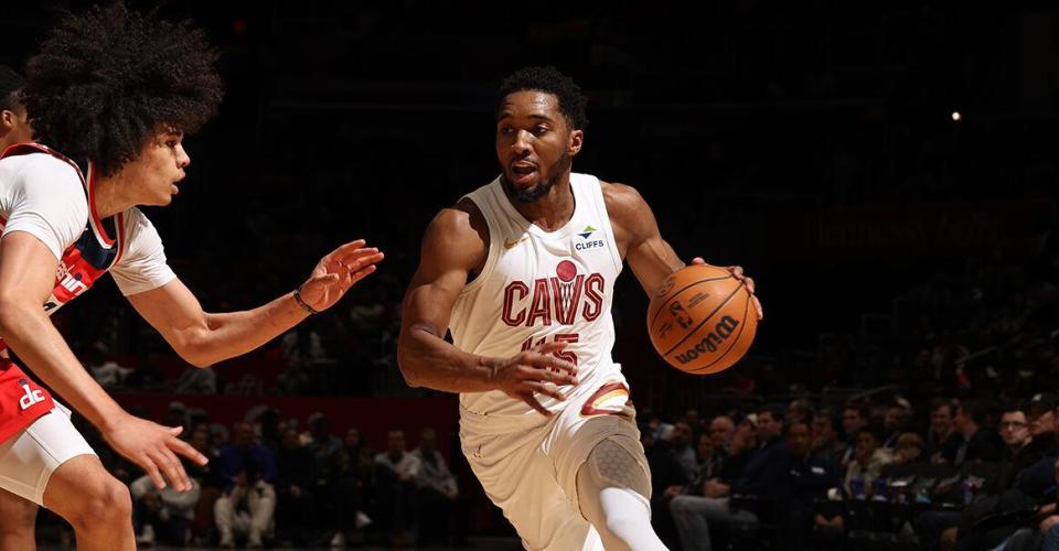 爵士逆转奇才,米切尔独得26分 爵士逆转奇才,米切尔独得26分